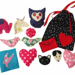 Buttonbag Learn to Sew Suitcase Kit